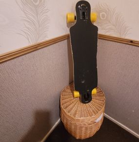 skateboard