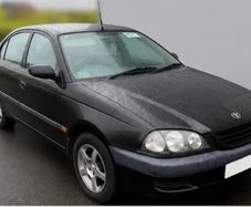1999 Toyota Avensis