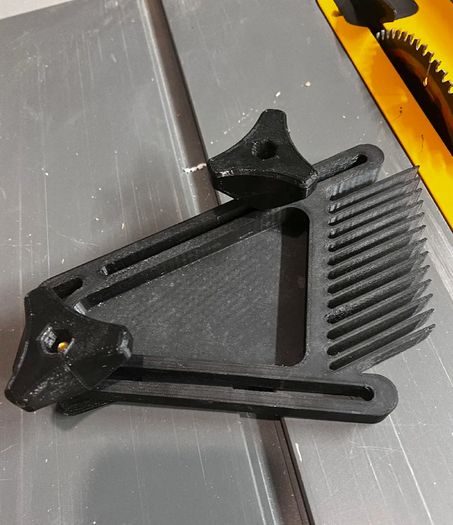DeWalt DWE7491RS Featherboard Slides and Knobs