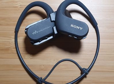 Sony Grey Walkman 4GB Headphones NW WS413, built in MP3 Player