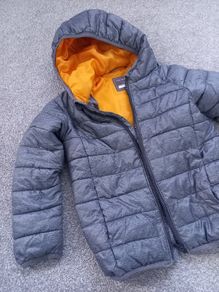 boys jacket.age 4/5