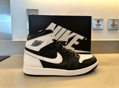 Nike Air Jordan 1 Retro High OG - UK 11 - Panda (Black/White) - New Boxed Piece