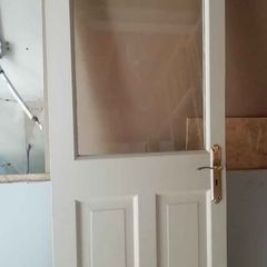 Internal door with glass panel - cream