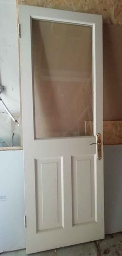 Internal door with glass panel - cream