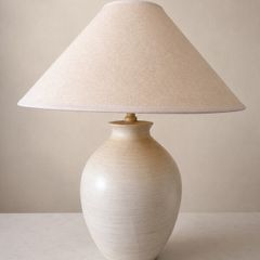 Classic Table Lamp (vintage item) with bulb (plug in)