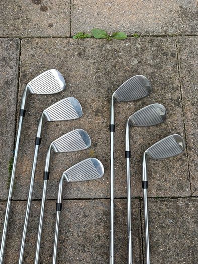 Full Set of Golf Clubs