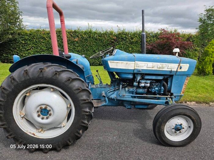 Ford 3000