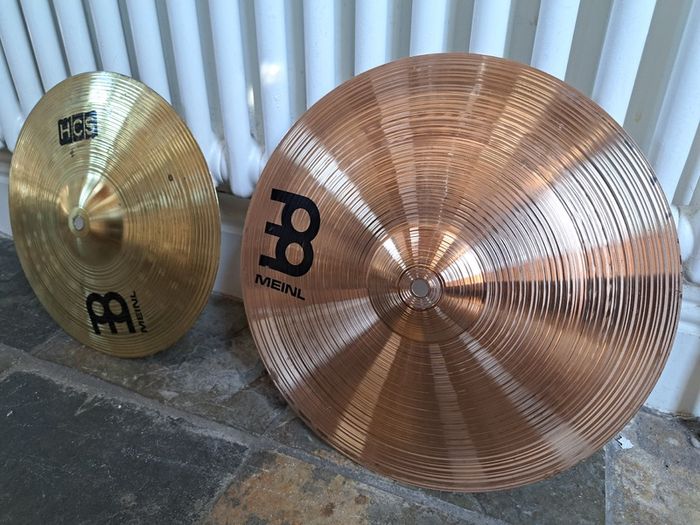 Meinl Cymbal stack (Classic + HCS)