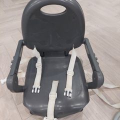 Portable booster seat for dining chair