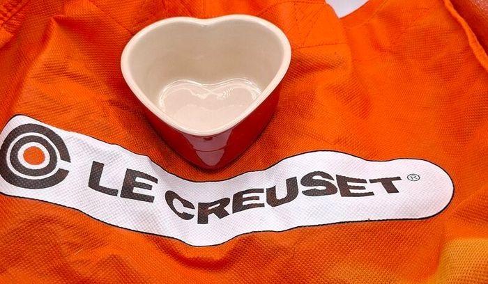 le creuset French press and heart ramekin