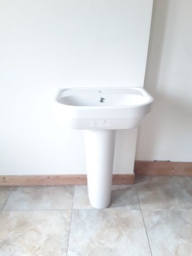 white sink
