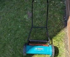 Push lawnmower
