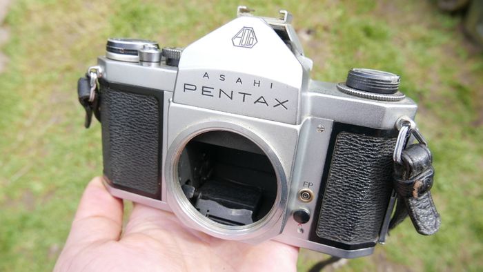 Asahi Pentax SL SLR 35mm Film Camera silver Body From JAPAN working