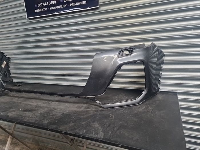 Audi Q7 s-line 2019-on front bumper