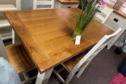 Oak Extending Dining Table Brand New