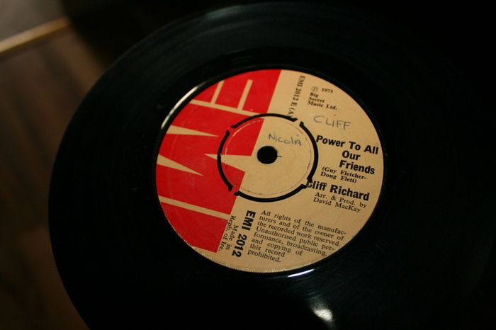 Single Vinyl's  85 pieces