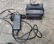 36 hole golf battery litepower + charger LP22-12
