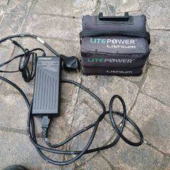 36 hole golf battery litepower + charger LP22-12