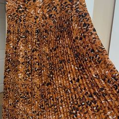 skirts Pleated skirts Gallery Animal print size Medium