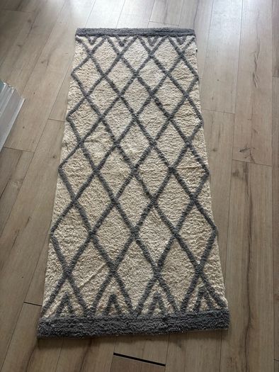 Runner rug