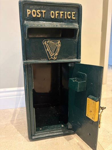 Cast Iron Post Box