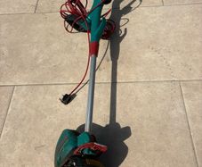 Bosch Combitrim corded electric grass trimmer