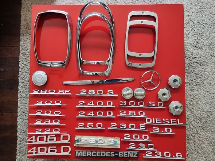 Chrome Mercedes Boot Badges.