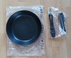Ikea HEMLAGAD Frying pan, non-stick coating black  diameter 28 cm