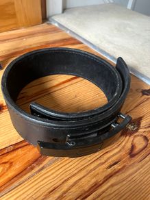 Pioneer Black Leather Lever Belt