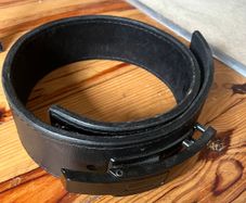 Pioneer Black Leather Lever Belt
