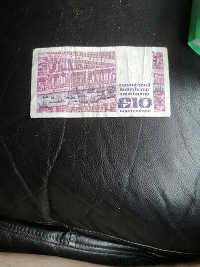 1985 Ireland Series B 10 Pound Banknote