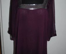 Wardrobe wine top with sequins perfect condition size UK14/16 EUR42/44 Postage included