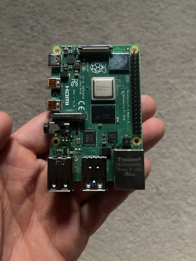 Raspberry Pi 4 Model B 4GB