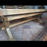 Solid oak kitchen table with 6 kitchen chairs Image 4