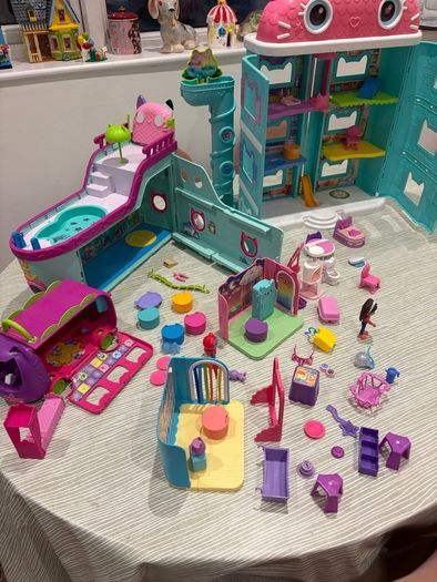 Gabbys dollhouse bundle