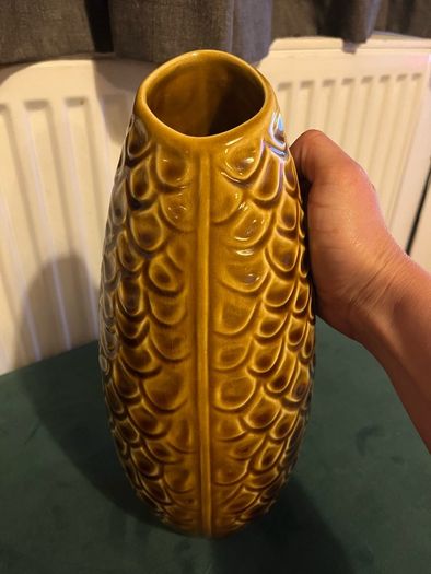 Vintage Celtic Ceramics Vase