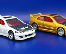 Hot Wheels Honda Civic Si with custom wheels.