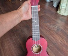Soprano Ukulele Wine Red in Original Box