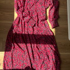 Maternity clothes size 12-14