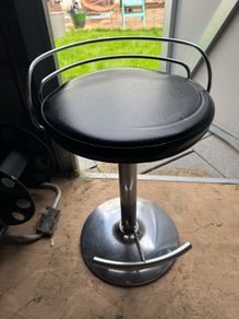 Revolving stool
