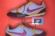 Get 1 of 1 Vintage Nike's
