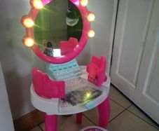 Barbie Vanity Table