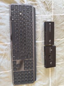 Logitech MX Keys