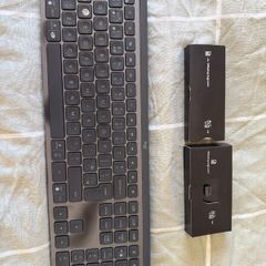 Logitech MX Keys