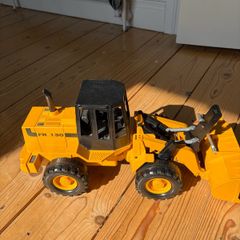 Bruder 1:16 Road Loader FR 130