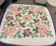 stool half sized