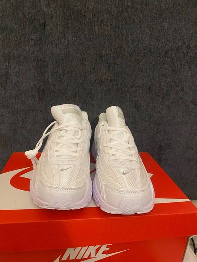 Nike initiator