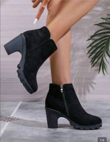 Black boots