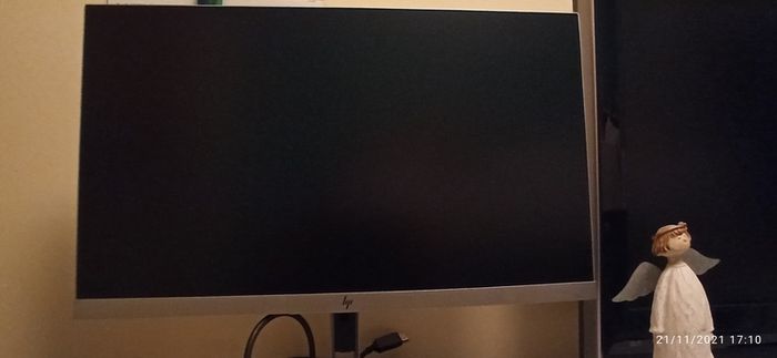 HP EliteDisplay E233