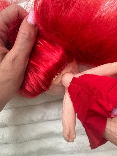 Na! Na! Na Surprise Doll Series 1 Roxie Used Dirty Please look at the pictures